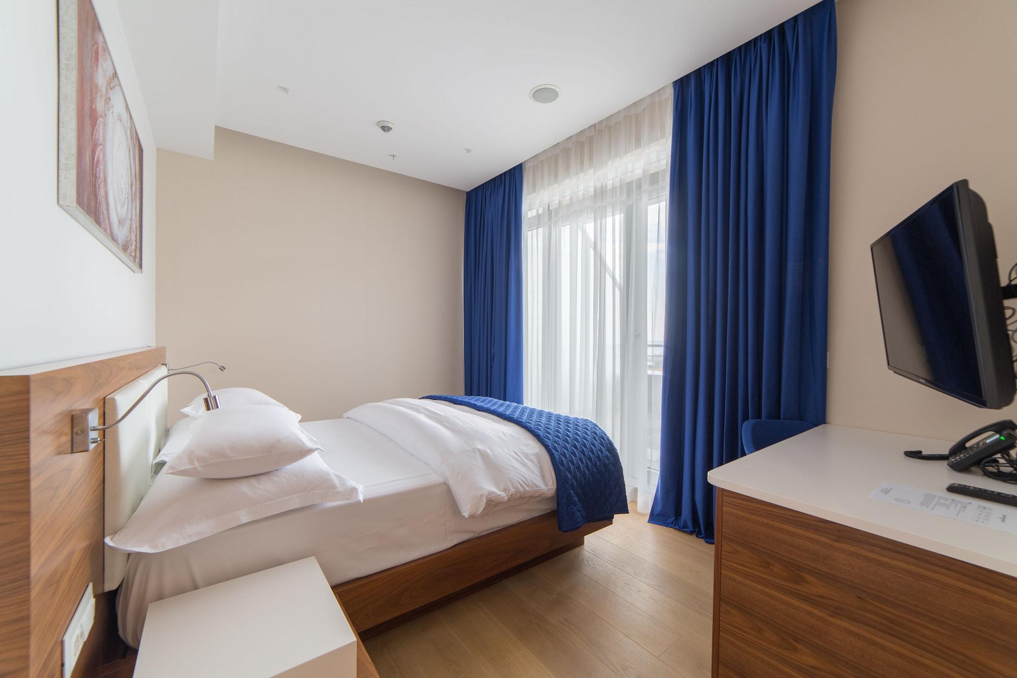 Hotel Adria Budva Bagian luar foto