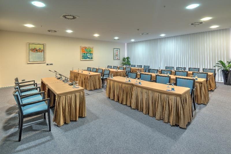 Hotel Adria Budva Bagian luar foto